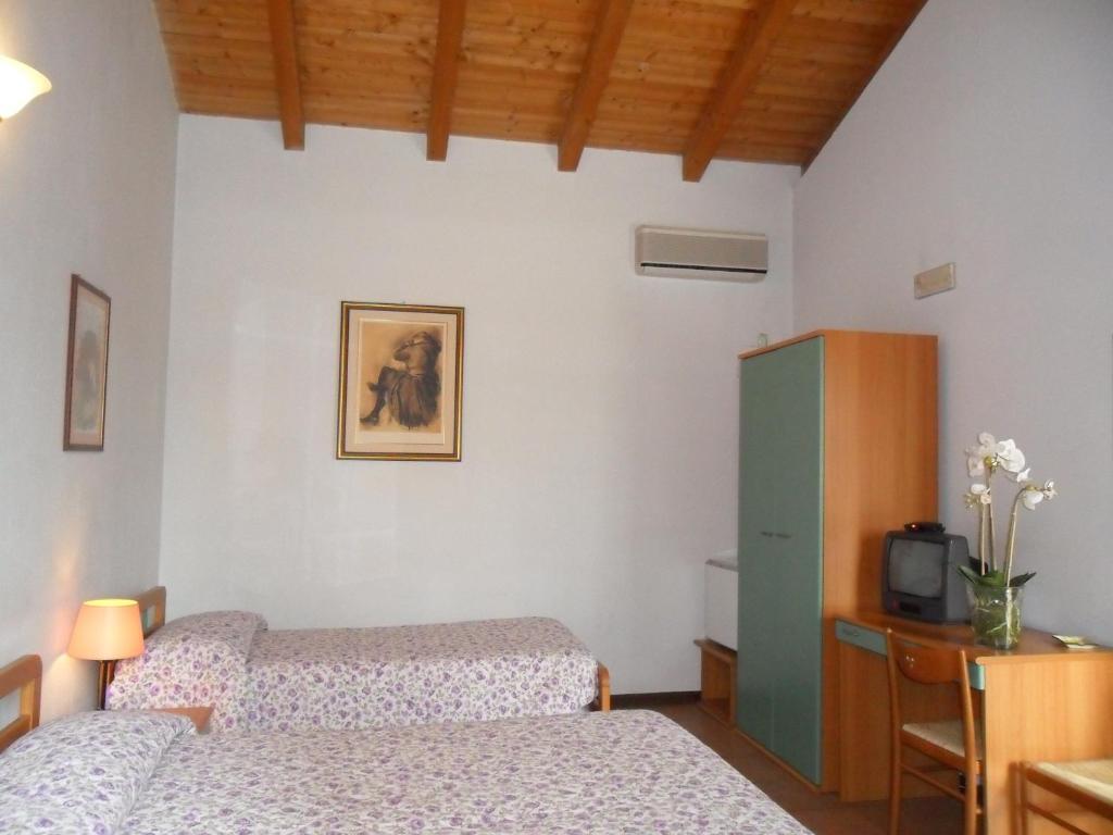 Hotel San Francesco Будріо Номер фото