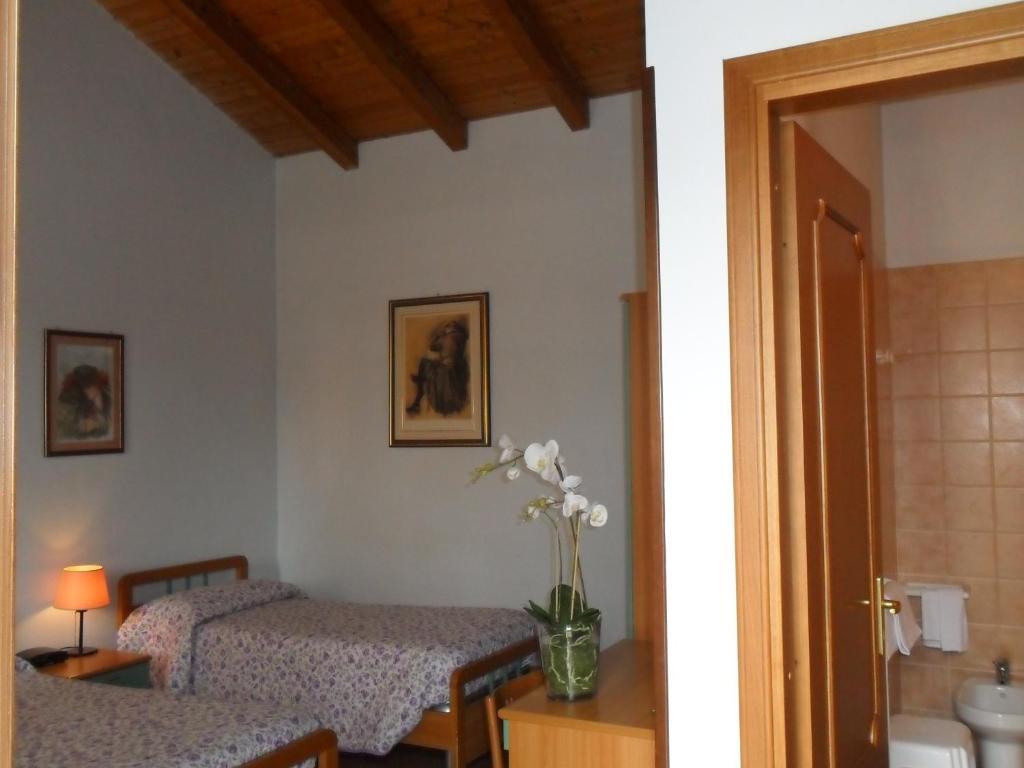 Hotel San Francesco Будріо Номер фото