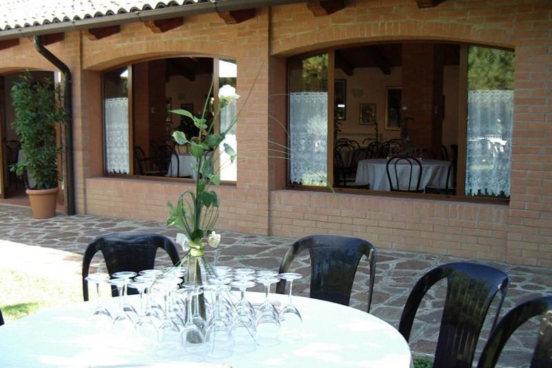 Hotel San Francesco Будріо Екстер'єр фото